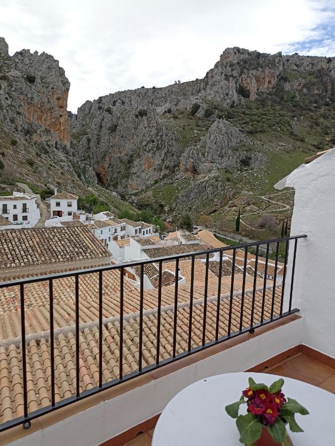 El Hechizo Del Bailon Guest House Zuheros Exterior photo